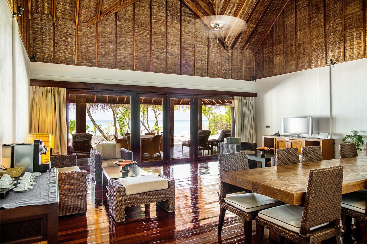 Palm Beach Island Resort & Spa Maldives Fushifaru Exterior foto